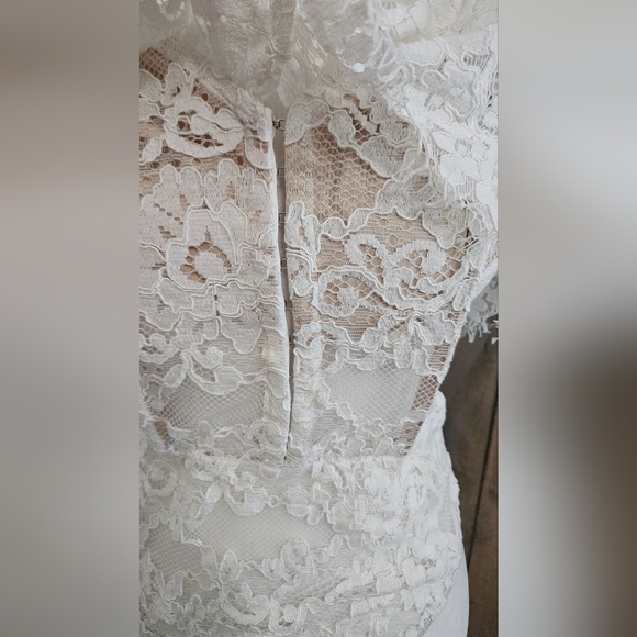 NBD×NAVEN Naven Allie Corset Lace Bodysuit in White. Size Medium - Picture 4 of 16